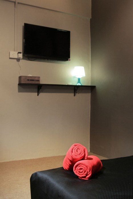 the room zishi hostel