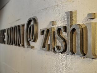 the room zishi hostel