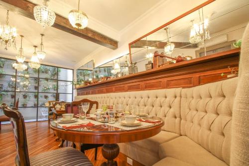 alma historica boutique hotel