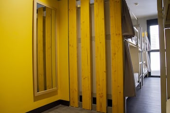 room00 valencia hostel