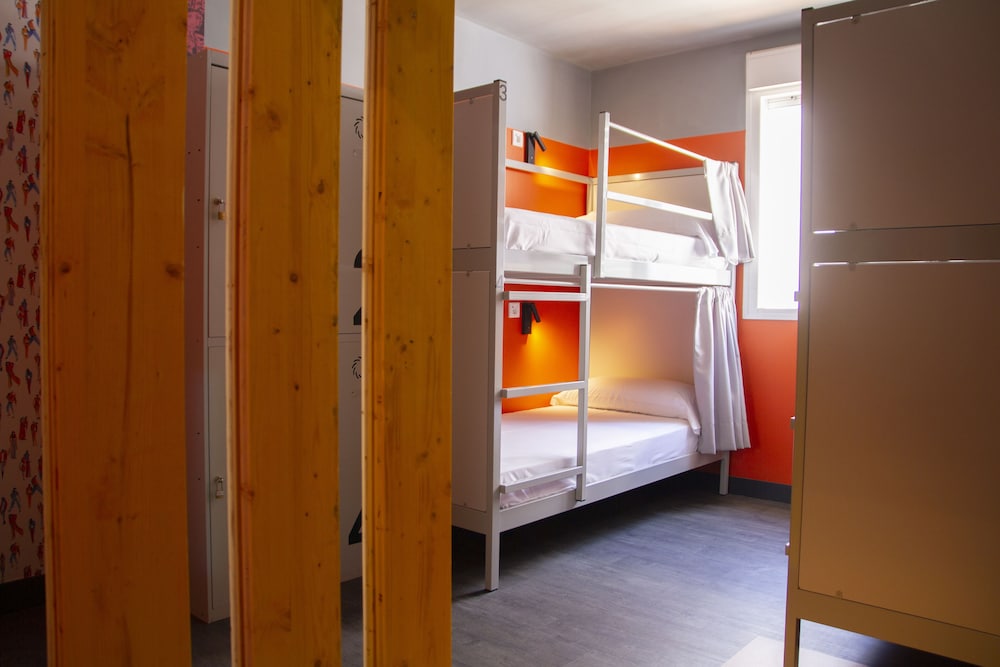 room00 valencia hostel