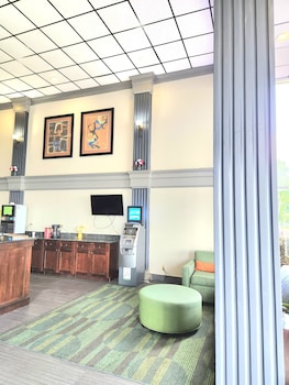 Americas Best Value Inn & Suites Phenix City,Columbus>>Auburn - Opelika,2 star
