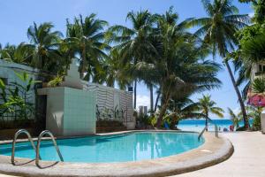 Lukay Las Brisas,Boracay>>Balabag,3 star