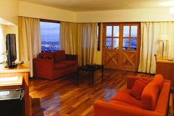 altos ushuaia hotel and resto