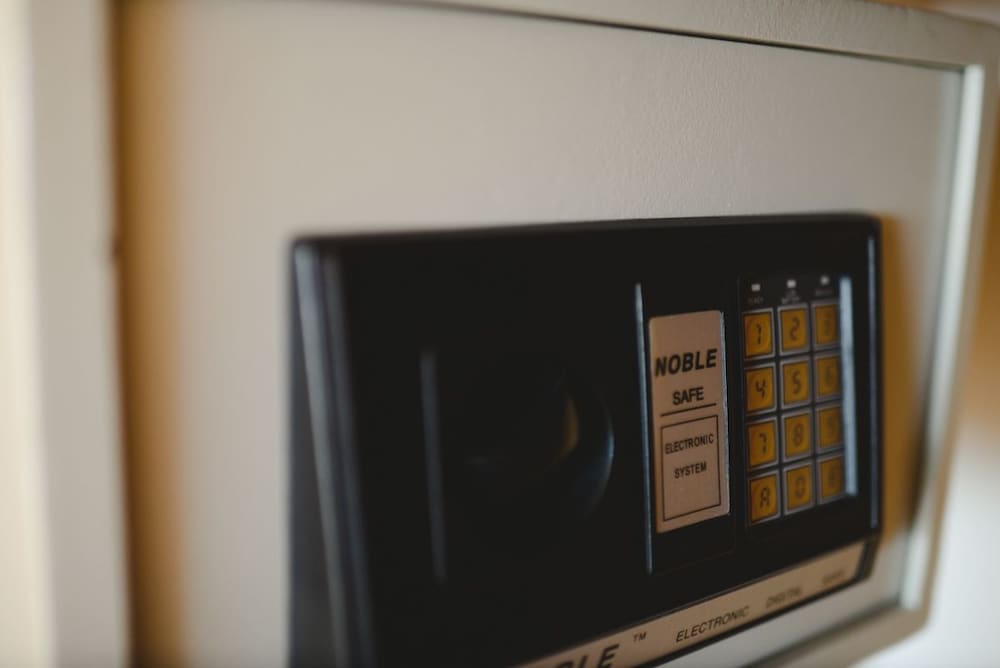 altos ushuaia hotel and resto