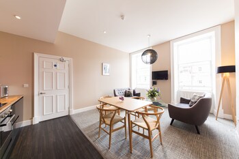 the spires serviced apartments edinburgh