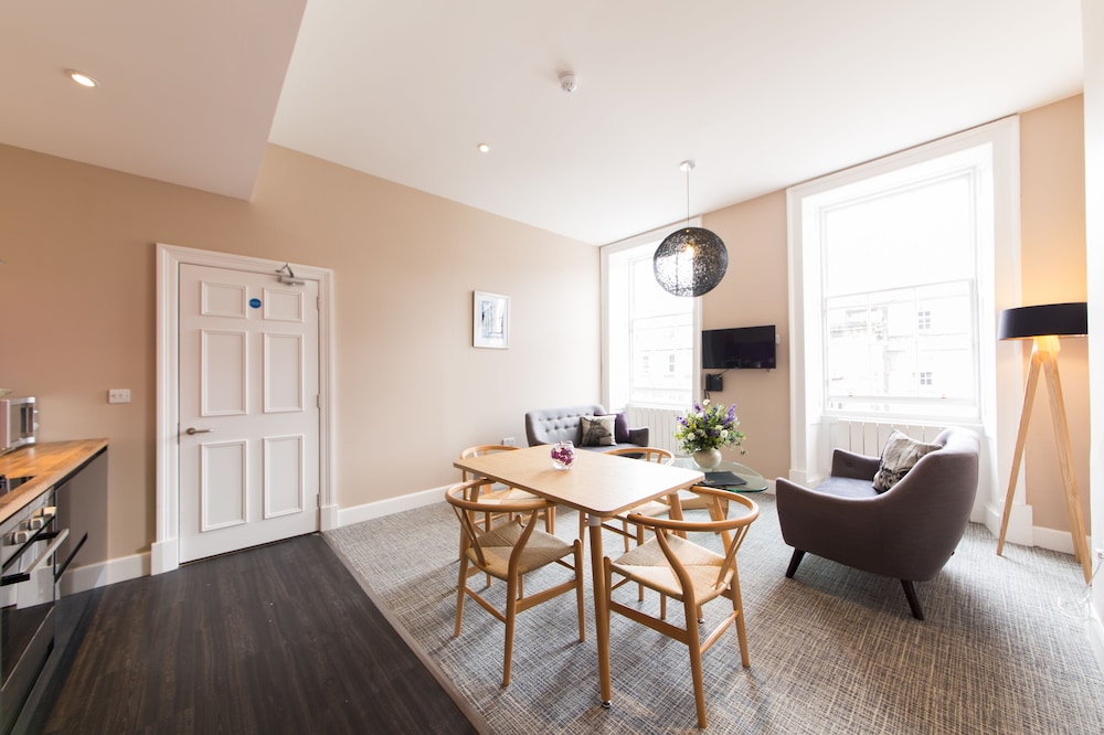 the spires serviced apartments edinburgh