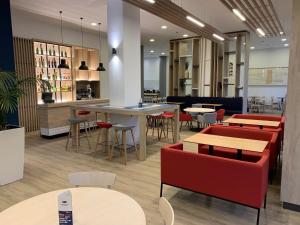 holiday inn express valencia ciudad de las ciencias by ihg
