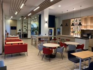 holiday inn express valencia ciudad de las ciencias by ihg