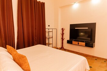 boulevard del rio hotel