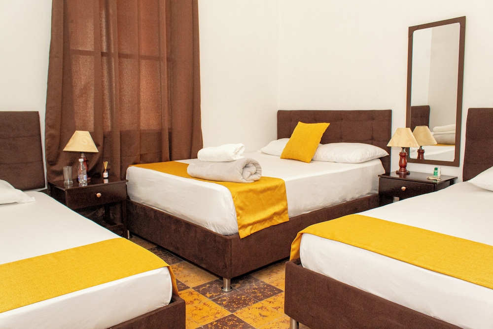 boulevard del rio hotel