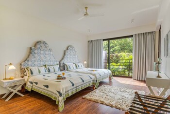 the chai villa lux 3bhk nr anjuna vagator beach