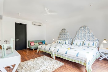 the chai villa lux 3bhk nr anjuna vagator beach