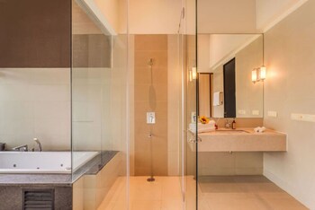 the chai villa lux 3bhk nr anjuna vagator beach