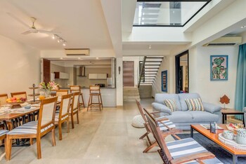 the chai villa lux 3bhk nr anjuna vagator beach