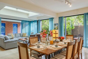 the chai villa lux 3bhk nr anjuna vagator beach
