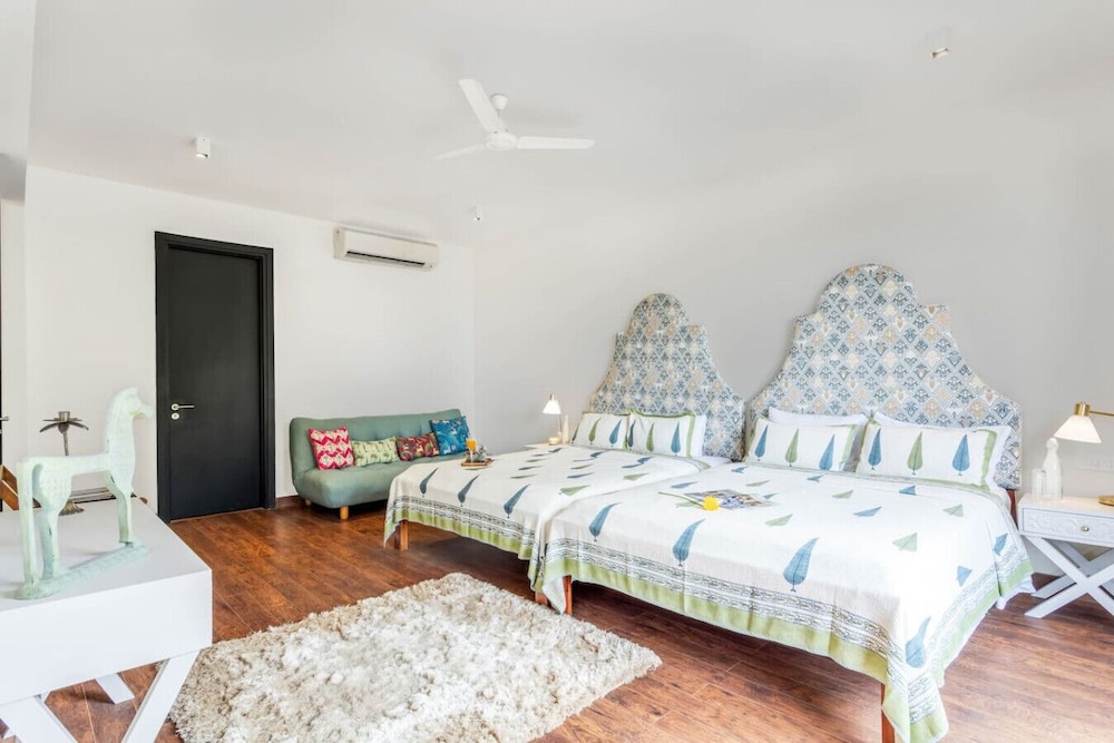 the chai villa lux 3bhk nr anjuna vagator beach