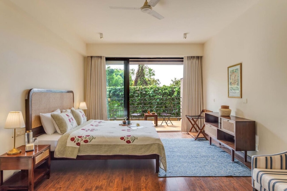 the chai villa lux 3bhk nr anjuna vagator beach
