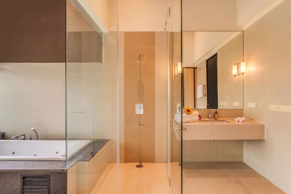 the chai villa lux 3bhk nr anjuna vagator beach