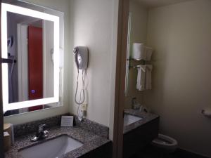 quality inn and suites i 25 north