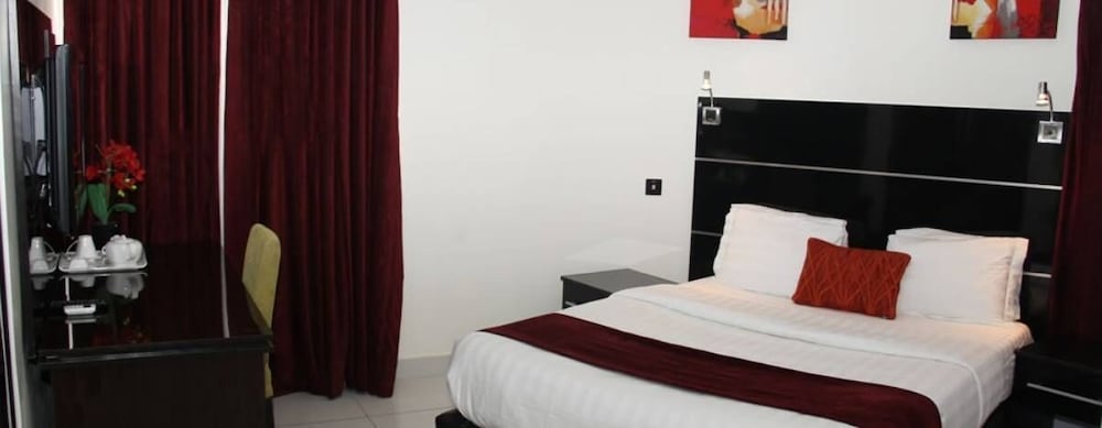 hotel villa picasso