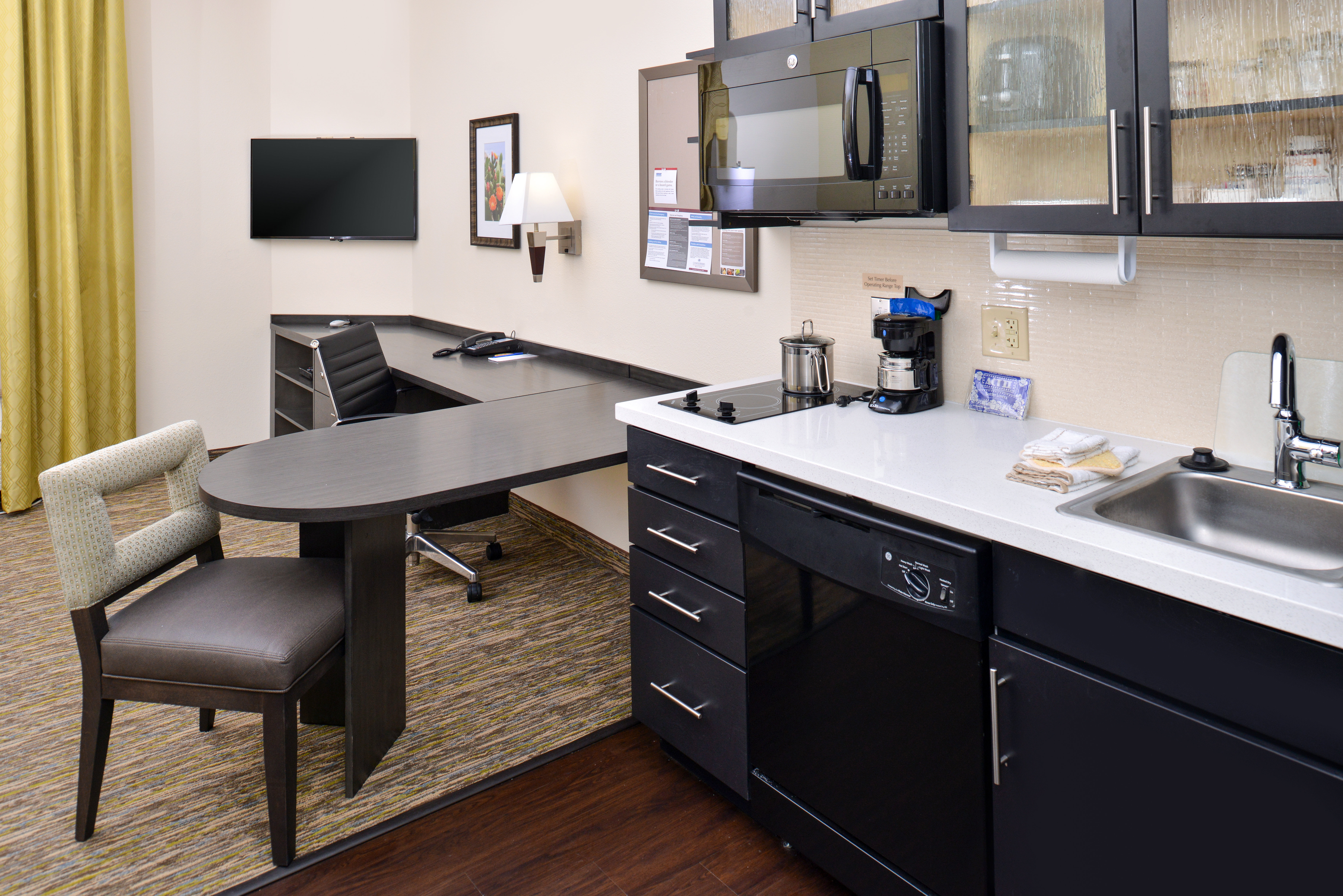 candlewood suites kenedy by ihg