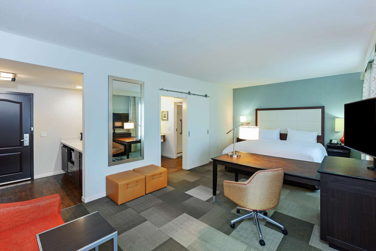 hampton inn and suites by hilton houston north iah
