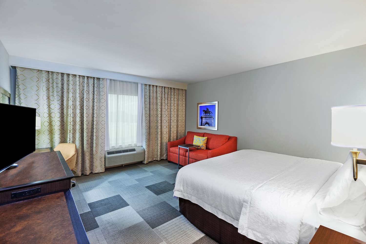 hampton inn and suites by hilton houston north iah