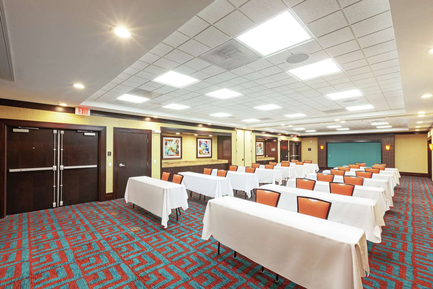hampton inn and suites by hilton houston north iah