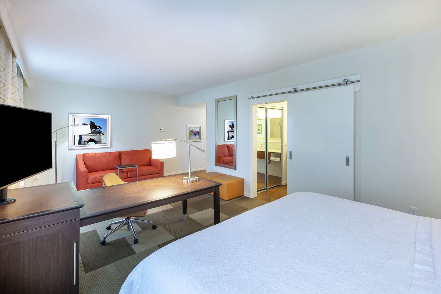 hampton inn and suites by hilton houston north iah
