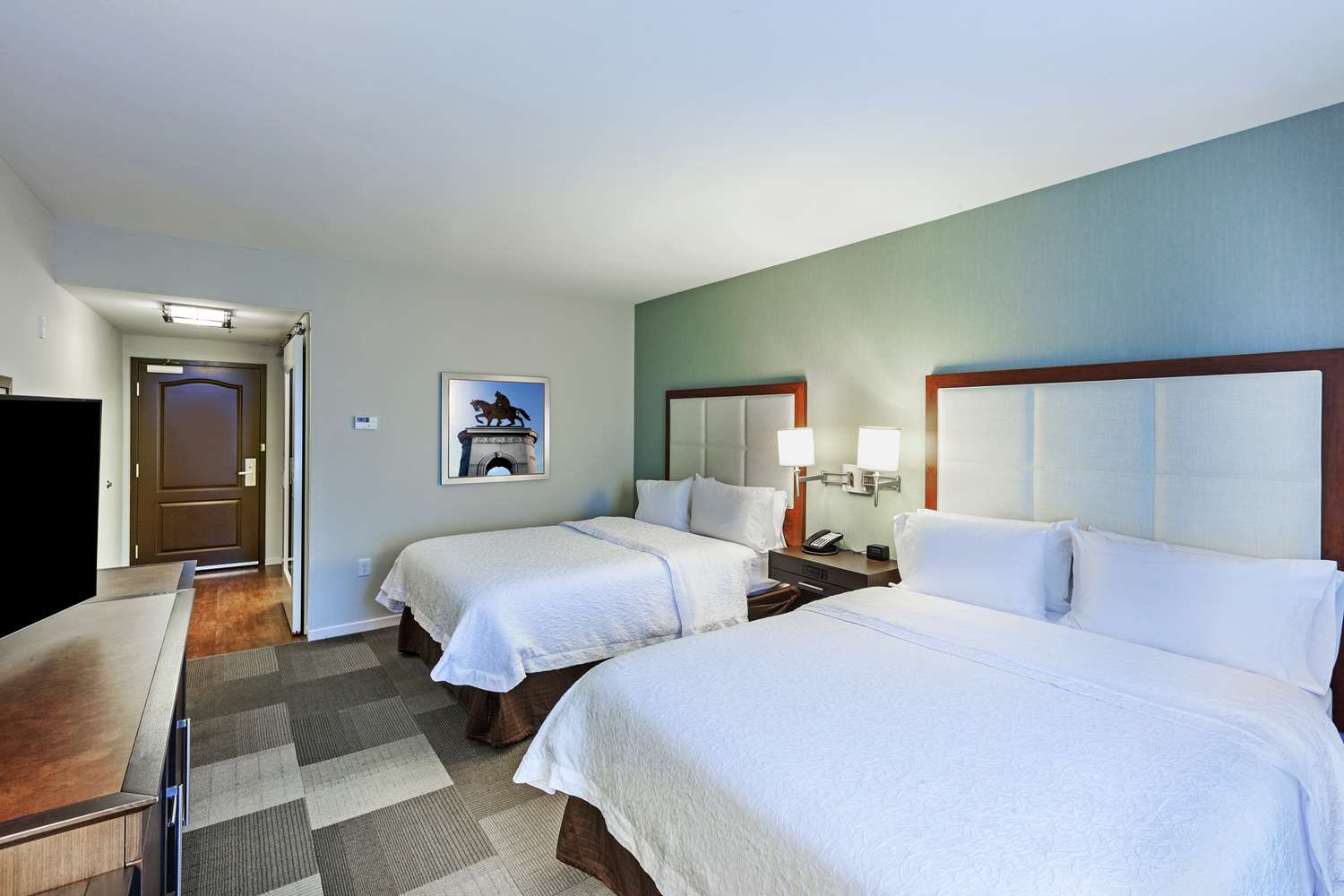 hampton inn and suites by hilton houston north iah