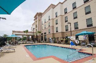 hampton inn and suites by hilton houston north iah