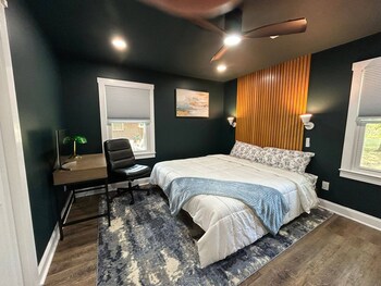 a122 malone home