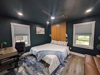 a122 malone home