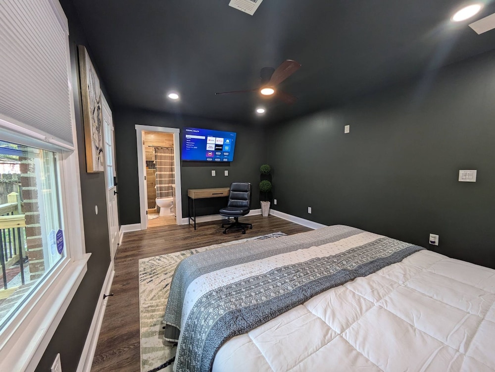a122 malone home
