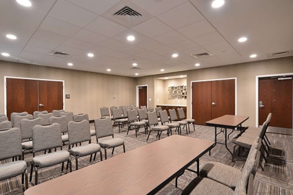 hampton inn and suites chippewa falls