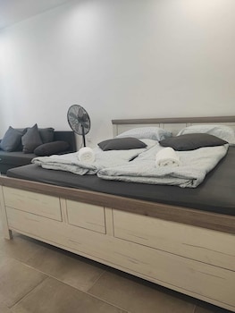 Modern 2Br Apartment In Prime Vienna,,3 star