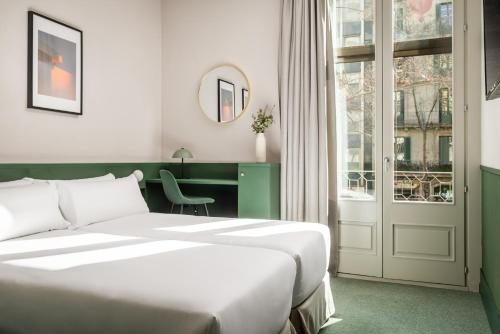 Bypillow Mothern,Eixample>>Barcelona,3 star