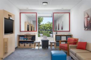 home2 suites by hilton idaho falls