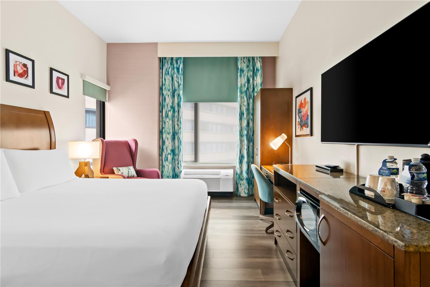 hilton garden inn chicago downtown riverwalk