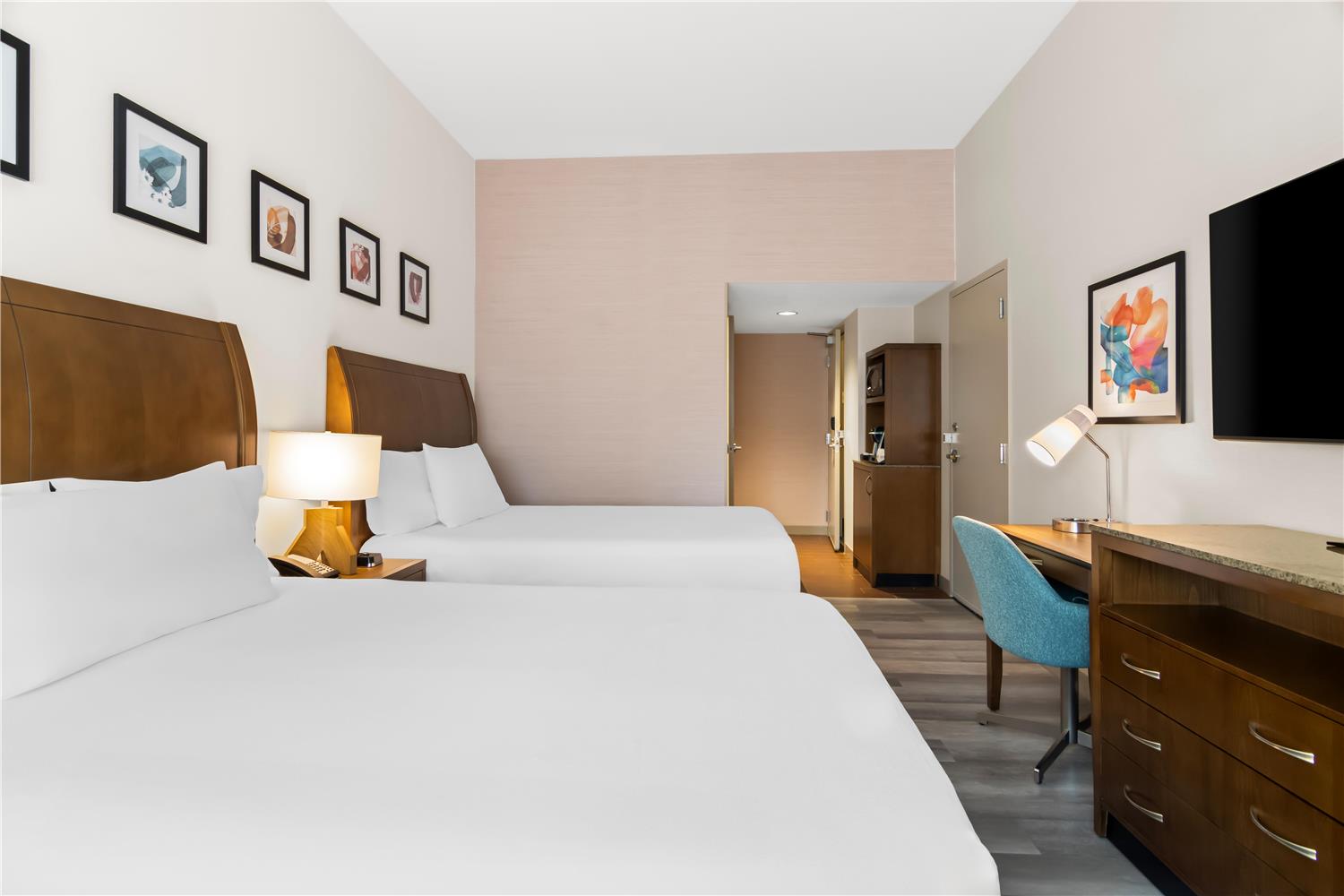 hilton garden inn chicago downtown riverwalk