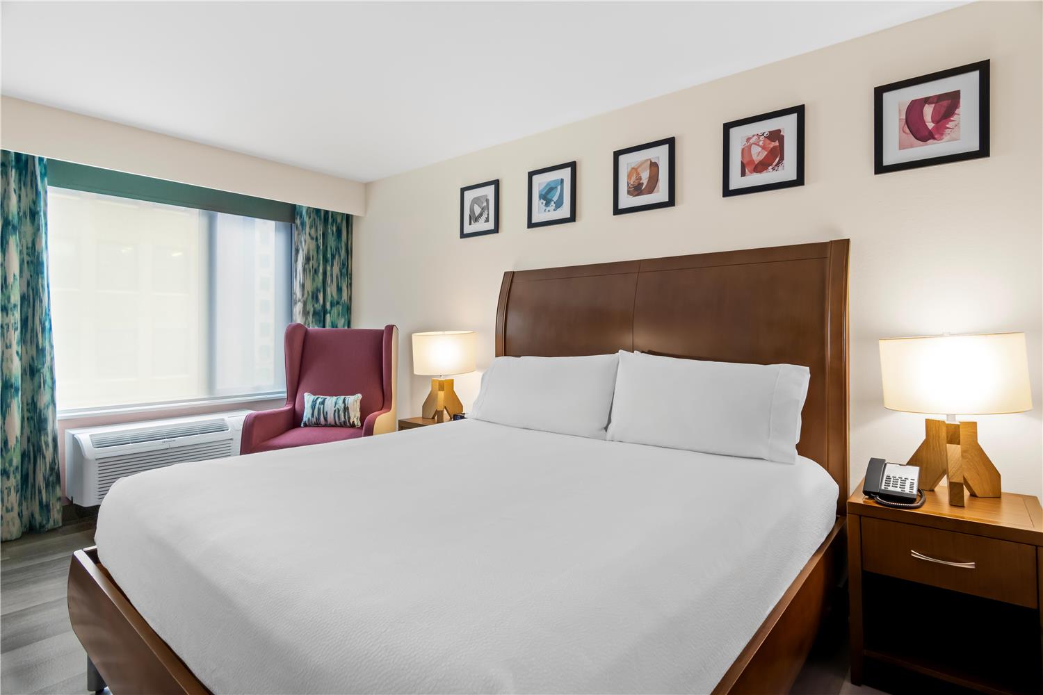 hilton garden inn chicago downtown riverwalk
