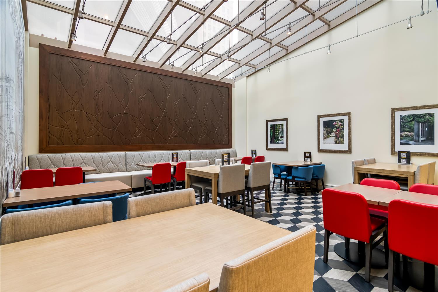 hilton garden inn chicago downtown riverwalk