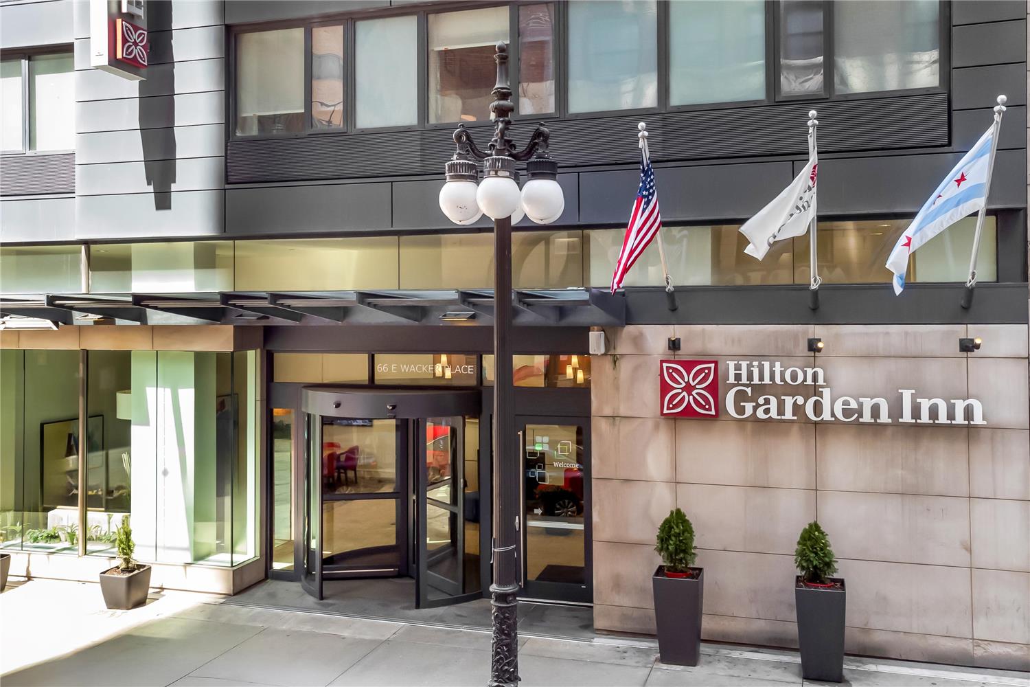 hilton garden inn chicago downtown riverwalk