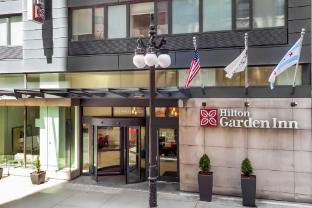 hilton garden inn chicago downtown riverwalk