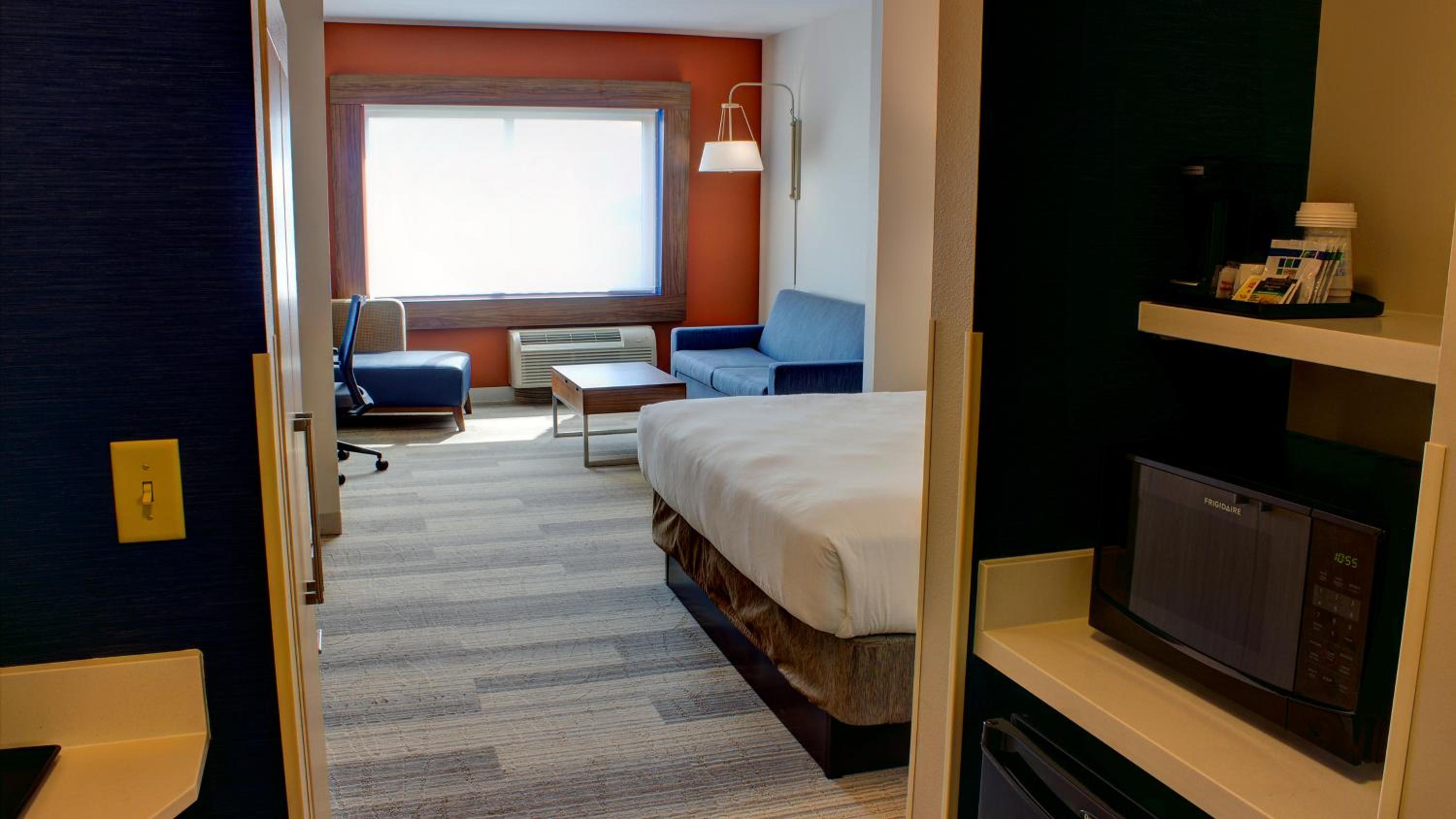 holiday inn express and suites spencer by ihg
