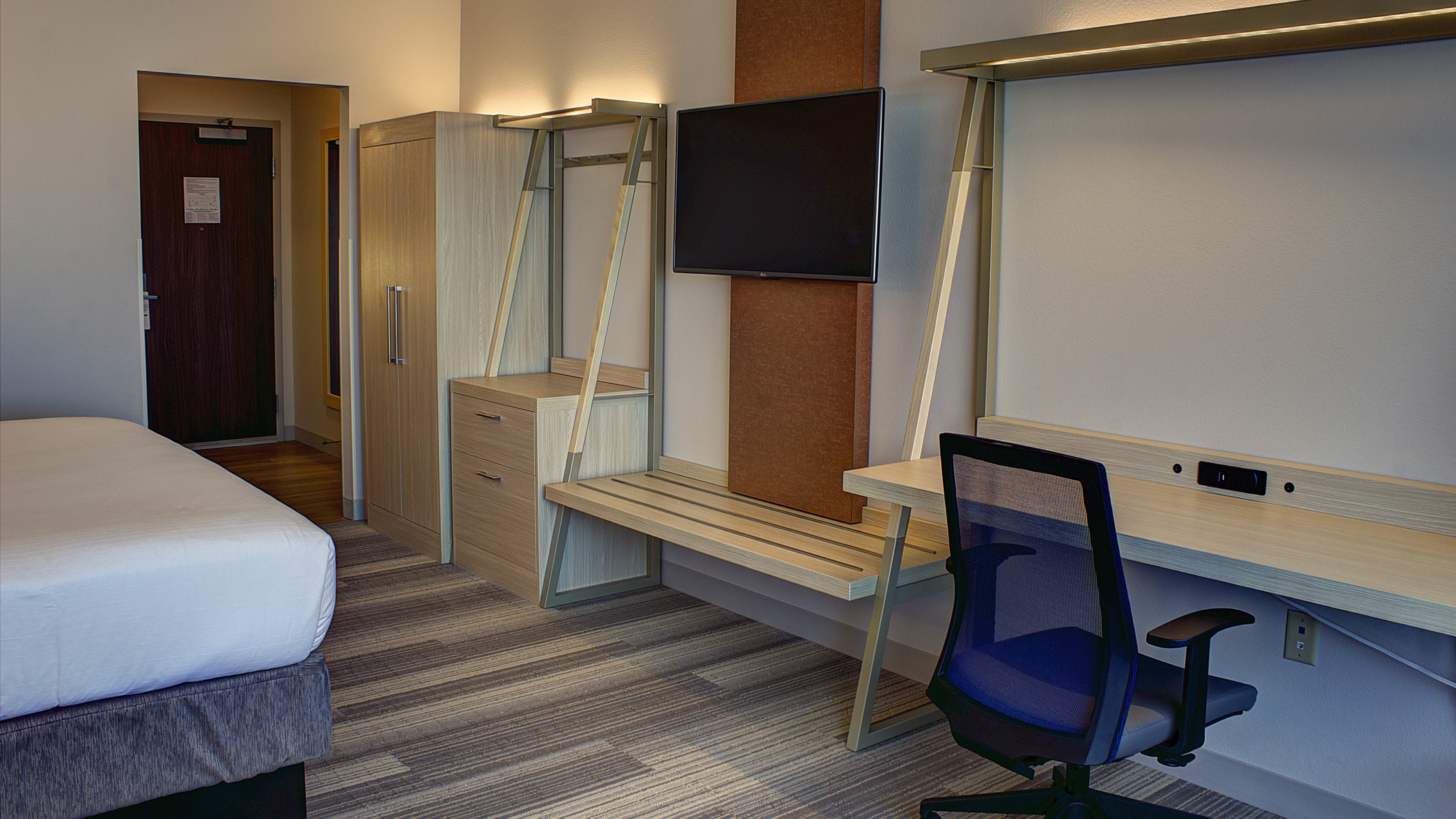 holiday inn express and suites spencer by ihg