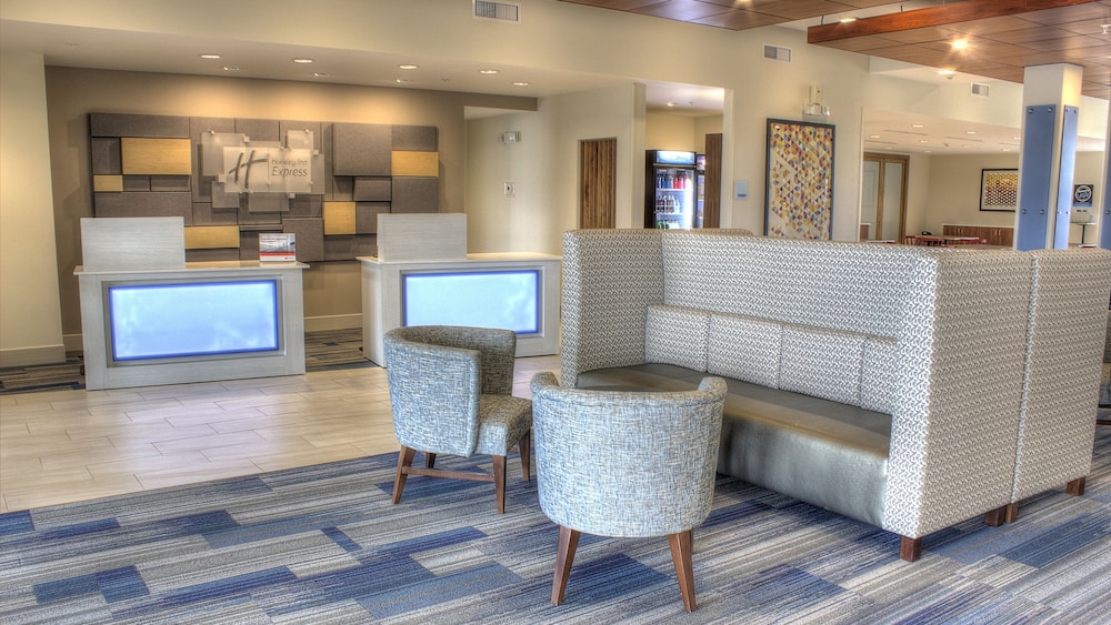 holiday inn express and suites spencer by ihg
