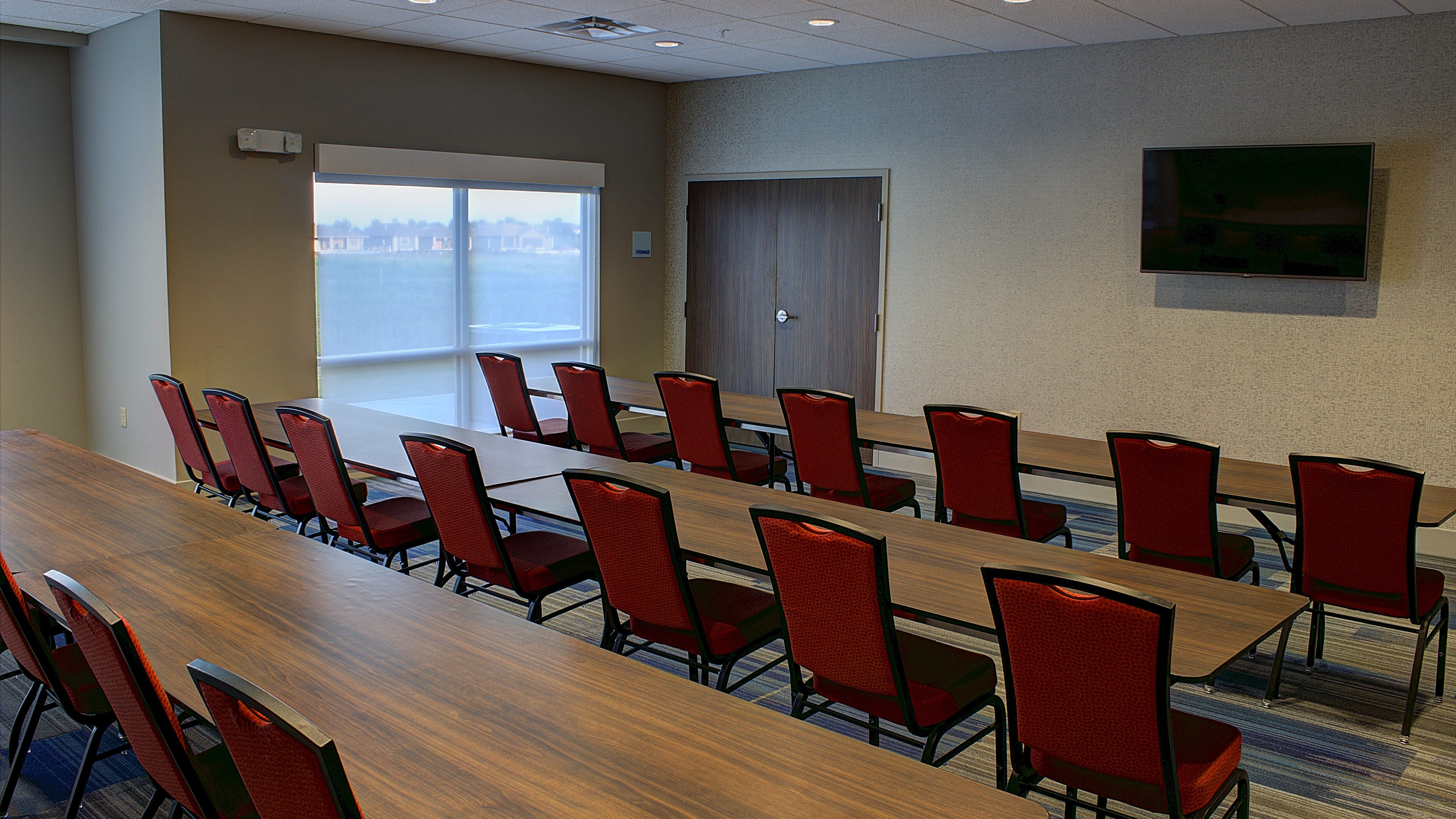 holiday inn express and suites spencer by ihg