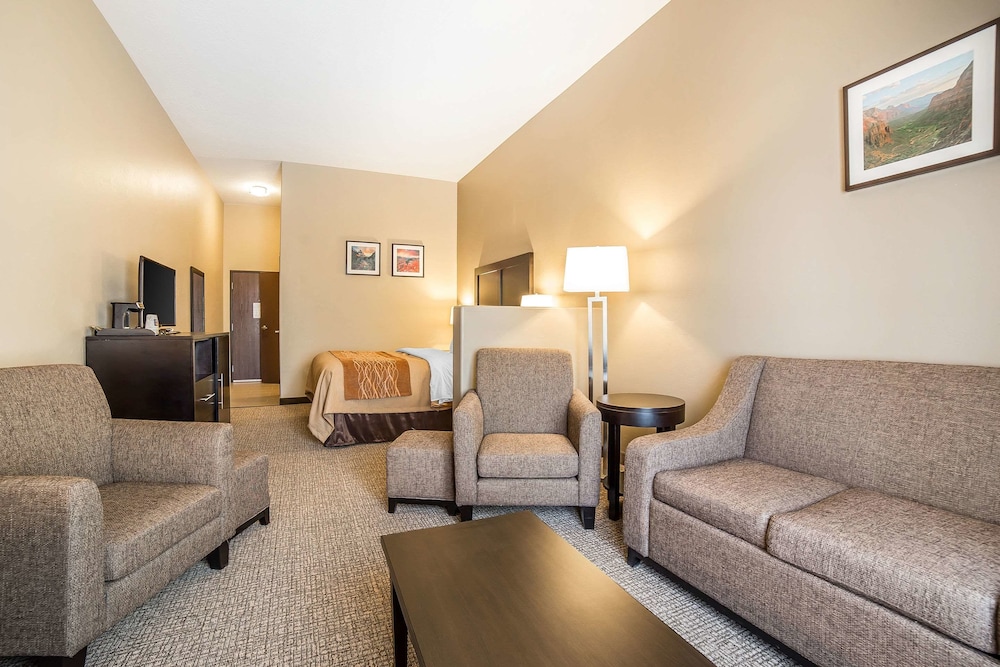 comfort inn and suites vernal national monument area